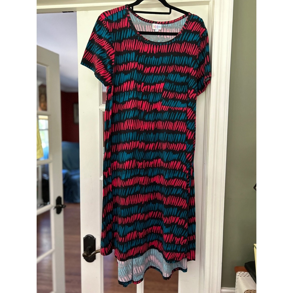 EUC Lularoe XL Geometric Black Blue Red Dress Pocket Hi Lo Long
